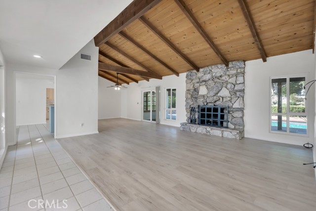 Detail Gallery Image 18 of 53 For 3953 Bon Homme Rd, Calabasas,  CA 91302 - 4 Beds | 3 Baths