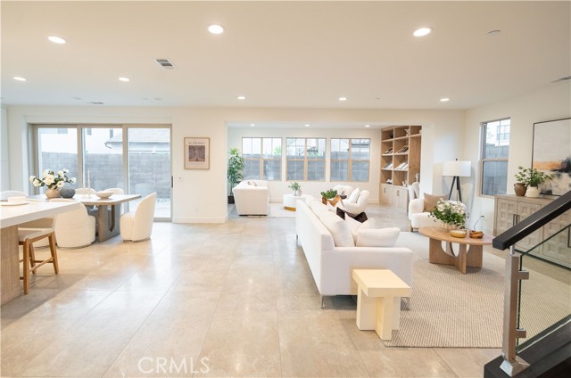 149 Somera, Irvine CA: https://media.crmls.org/medias/0d807353-750c-4194-b10b-128cabe925f4.jpg
