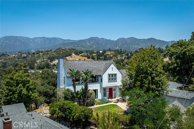 1967 Hilldale Drive, La Canada Flintridge CA: https://media.crmls.org/medias/0d81530e-18ee-4287-a809-71d744da5506.jpg