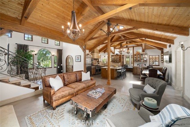 1155 Carpenter Canyon Road, Arroyo Grande CA: https://media.crmls.org/medias/0d833ae2-e4b3-4720-883d-12412ee274a2.jpg