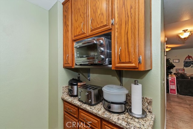Detail Gallery Image 11 of 35 For 24607 Altdorf Dr, Crestline,  CA 92325 - 3 Beds | 2 Baths
