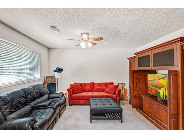 5400 Carrizo Road, Atascadero CA: https://media.crmls.org/medias/0d83d1cd-ed87-4e4d-9634-601d5b89b4f9.jpg
