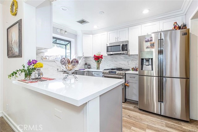 Detail Gallery Image 15 of 44 For 2313 Hollister, Glendale,  CA 91206 - 3 Beds | 2 Baths