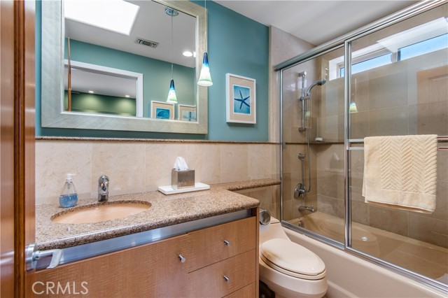 Detail Gallery Image 25 of 44 For 1598 Skyline Dr, Laguna Beach,  CA 92651 - 3 Beds | 3/1 Baths