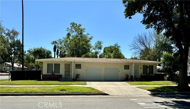 Detail Gallery Image 1 of 36 For 4202 9th St, Riverside,  CA 92501 - – Beds | – Baths