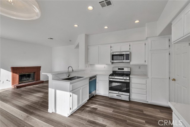 Detail Gallery Image 35 of 63 For 4314 Tornado, Palmdale,  CA 93552 - 3 Beds | 3 Baths