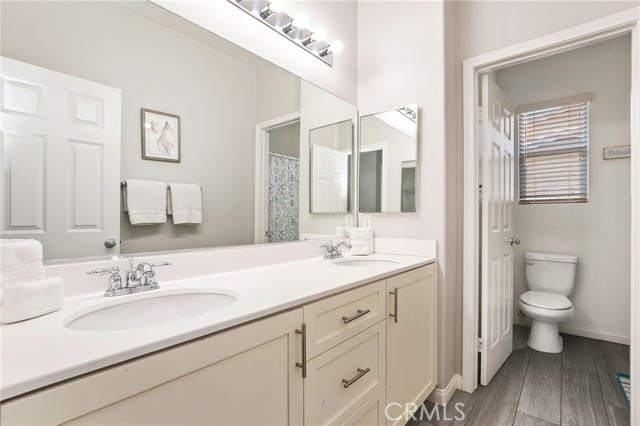 42911 Dell Lago Court, Indio CA: https://media.crmls.org/medias/0d85bdc5-4b7e-4c29-a86d-2874954ea767.jpg