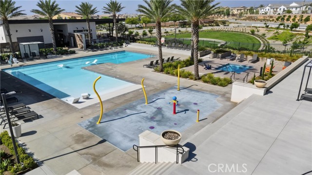 16765 Stags Leap Lane, Fontana CA: https://media.crmls.org/medias/0d86958b-517a-4d9a-825c-111482f879b2.jpg
