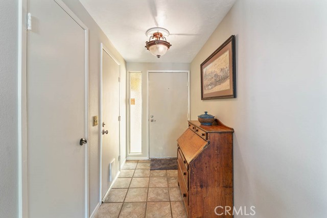 Detail Gallery Image 21 of 43 For 2085 Flame Tree Way, Hemet,  CA 92545 - 2 Beds | 2 Baths