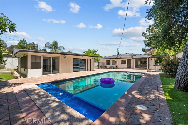 4825 San Feliciano Drive, Woodland Hills CA: https://media.crmls.org/medias/0d86afe8-3787-45db-bbbb-883f7b2c6e9c.jpg