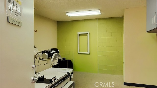  Commercial for Sale in Apple Valley, California