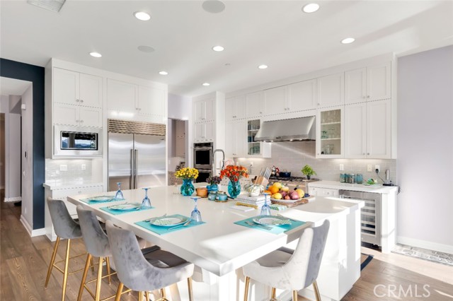 11929 Ricasoli Way, Porter Ranch CA: https://media.crmls.org/medias/0d878929-20b6-428a-bc38-a250a15d971a.jpg