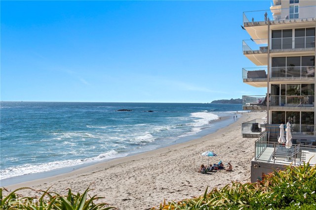 Detail Gallery Image 31 of 38 For 1603 S Coast Hwy #F,  Laguna Beach,  CA 92651 - 3 Beds | 3 Baths