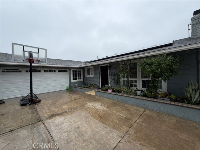 Detail Gallery Image 2 of 30 For 17356 Pepper Tree, Fountain Valley,  CA 92708 - 4 Beds | 3 Baths