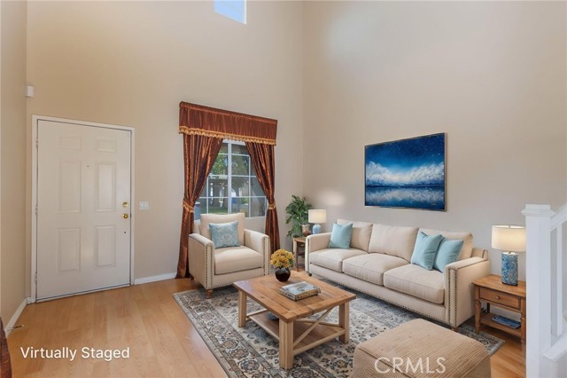 Detail Gallery Image 5 of 32 For 1654 Rush Haven Way, Simi Valley,  CA 93065 - 3 Beds | 2/1 Baths