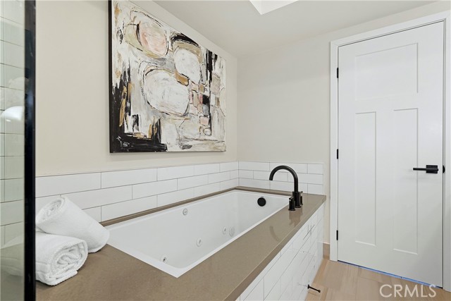 534 Elena Avenue, Redondo Beach, California 90277, 4 Bedrooms Bedrooms, ,4 BathroomsBathrooms,Residential,Sold,Elena,SB22236938