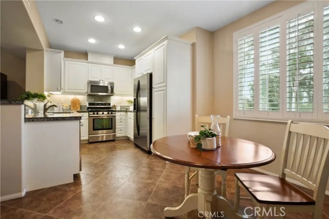 Detail Gallery Image 2 of 27 For 17871 Shady View #1405,  Chino Hills,  CA 91709 - 3 Beds | 3/1 Baths