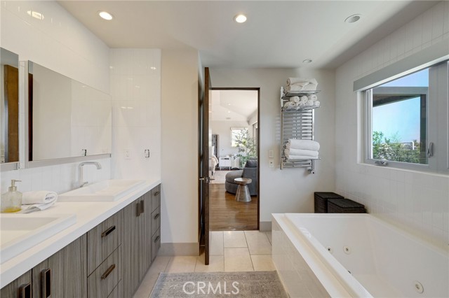 1626 1st Street, Manhattan Beach, California 90266, 5 Bedrooms Bedrooms, 0 ,6 BathroomsBathrooms,Residential,For Sale,1st,0,SB26133853