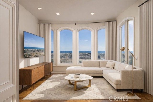 Image 4 of 15 For 1201 Balboa  