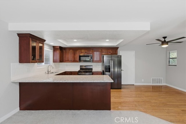 Detail Gallery Image 14 of 31 For 5768 Old Ranch, Oceanside,  CA 92057 - 3 Beds | 2 Baths