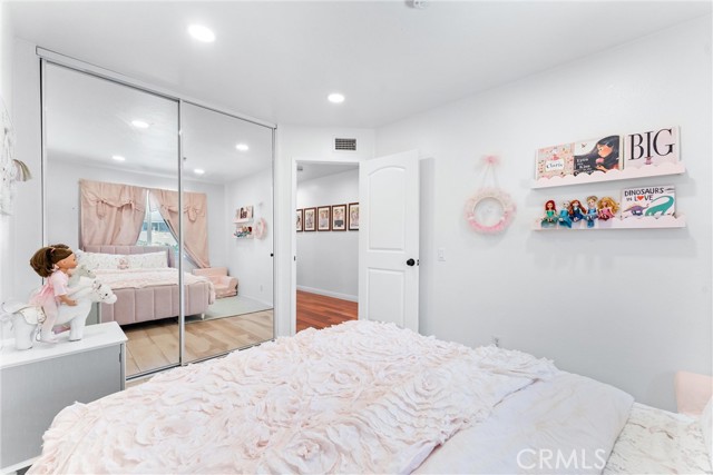 27231 Eastridge Drive, Lake Forest CA: https://media.crmls.org/medias/0d8f56fe-365f-4647-b8ec-7a5132048879.jpg