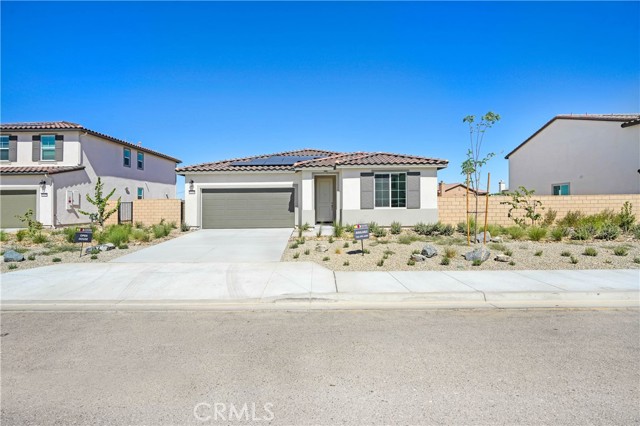 Image 3 for 12438 Pinos Verde Ln, Victorville, CA 92392