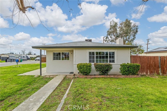 Detail Gallery Image 7 of 49 For 3301 Beyers, Bakersfield,  CA 93312 - 3 Beds | 2 Baths