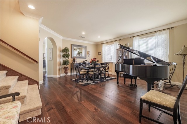 Detail Gallery Image 12 of 63 For 2589 N Promontory, Orange,  CA 92867 - 5 Beds | 3/1 Baths