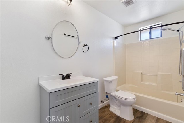 Detail Gallery Image 19 of 22 For 43324 45th St, Lancaster,  CA 93536 - 3 Beds | 3 Baths