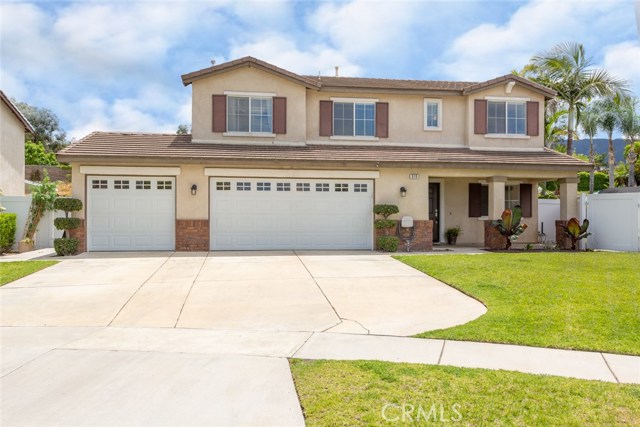 910 Quiet Harbor Ln, Corona, CA 92881