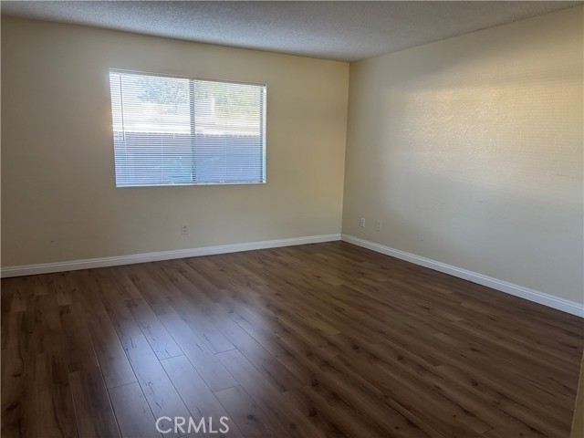 Detail Gallery Image 7 of 12 For 3640 Sumner Ave #105,  Pomona,  CA 91767 - 1 Beds | 1 Baths