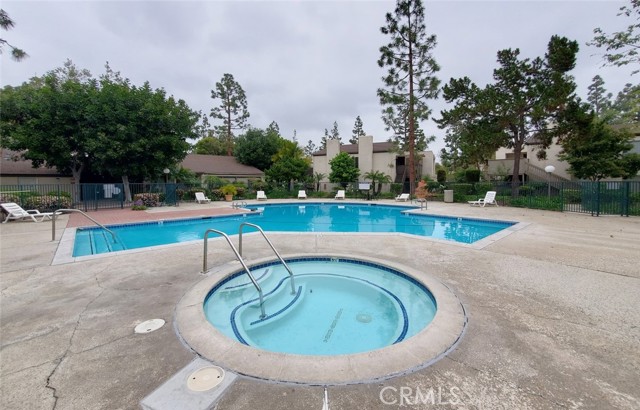 Detail Gallery Image 23 of 23 For 1300 Cabrillo Park Dr #D,  Santa Ana,  CA 92701 - 1 Beds | 1 Baths