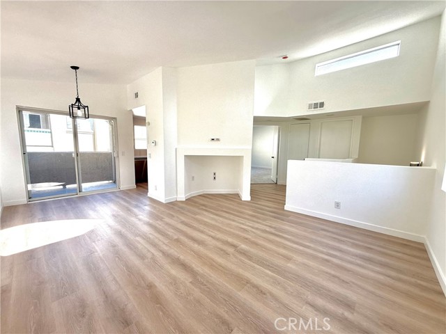 Detail Gallery Image 5 of 12 For 21125 Gladiolos, Lake Forest,  CA 92630 - 1 Beds | 1 Baths