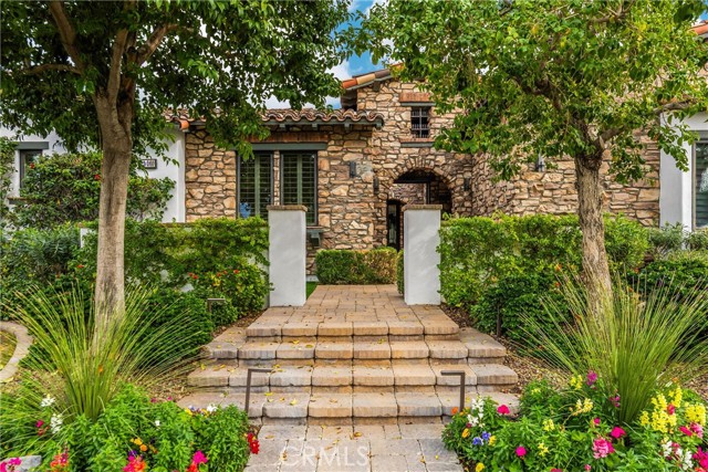 Detail Gallery Image 3 of 56 For 43360 via Siena, Indian Wells,  CA 92210 - 6 Beds | 5/2 Baths