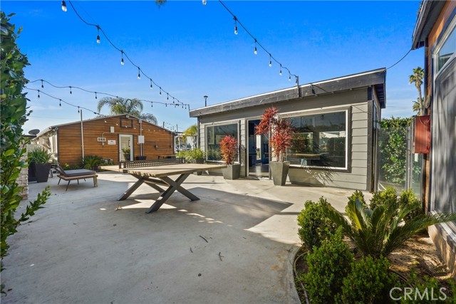 Detail Gallery Image 22 of 25 For 8250 Lankershim Bld #122,  North Hollywood,  CA 91605 - 2 Beds | 2 Baths