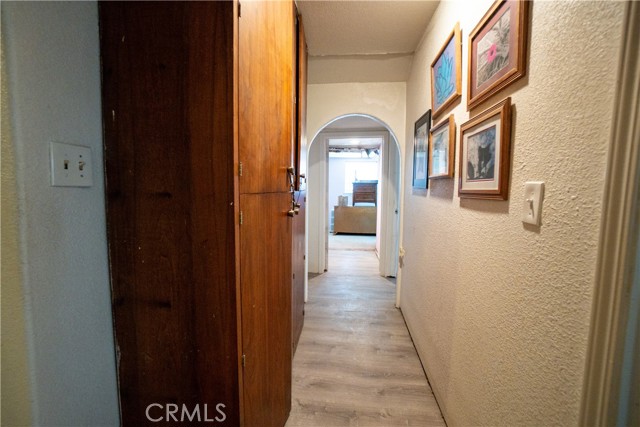 22731 Bryman Road, Oro Grande CA: https://media.crmls.org/medias/0d976925-ceed-42b5-909b-7eff77fe7a77.jpg
