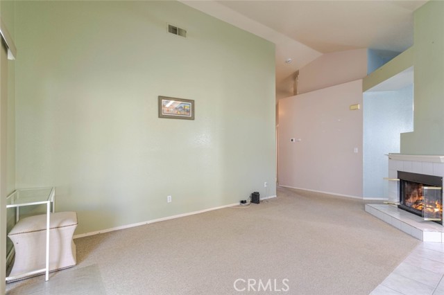 Detail Gallery Image 13 of 42 For 39764 Milan Dr, Palmdale,  CA 93551 - 4 Beds | 2 Baths