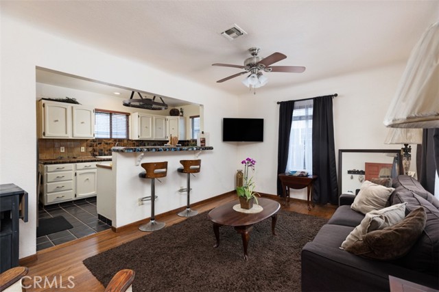 Front Image Thumbnail for CRPW26035888