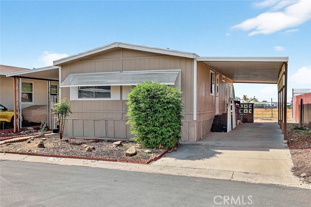Detail Gallery Image 2 of 32 For 1001 Sylmar #128,  Clovis,  CA 93612 - 2 Beds | 2 Baths