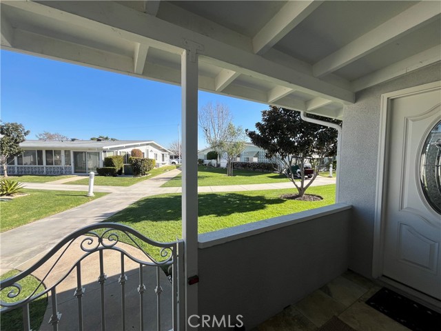 Detail Gallery Image 4 of 19 For 13824 Fresh Meadow Ln., M3-13g, Seal Beach,  CA 90740 - 2 Beds | 2 Baths