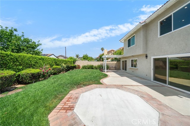 19735 Blythe Street, Winnetka CA: https://media.crmls.org/medias/0d9b26d1-c6a8-4b5c-992d-13ec392d4eed.jpg