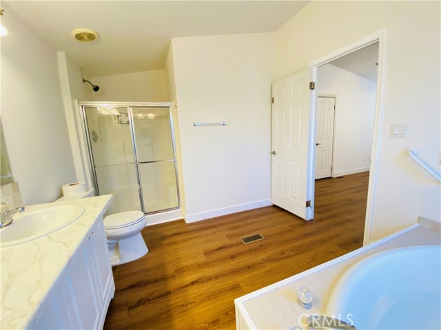 56476 Desert Gold Drive, Yucca Valley CA: https://media.crmls.org/medias/0d9bc9ae-c514-4354-9dbf-c0ef5ce9bff6.jpg