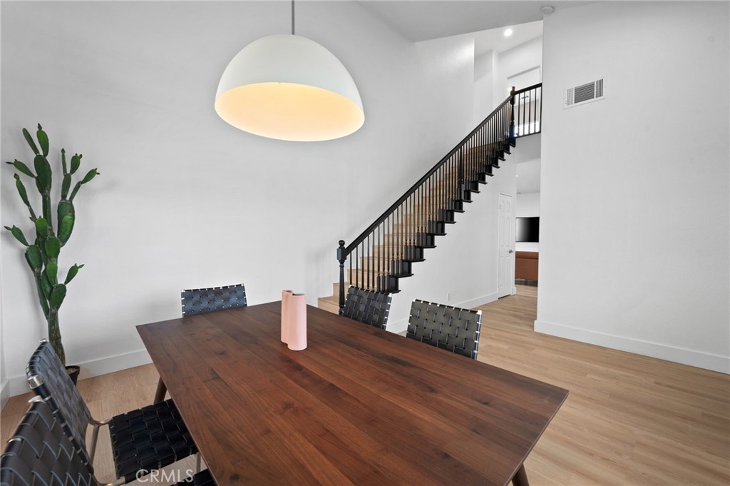 MLS #OC25257515 image #25