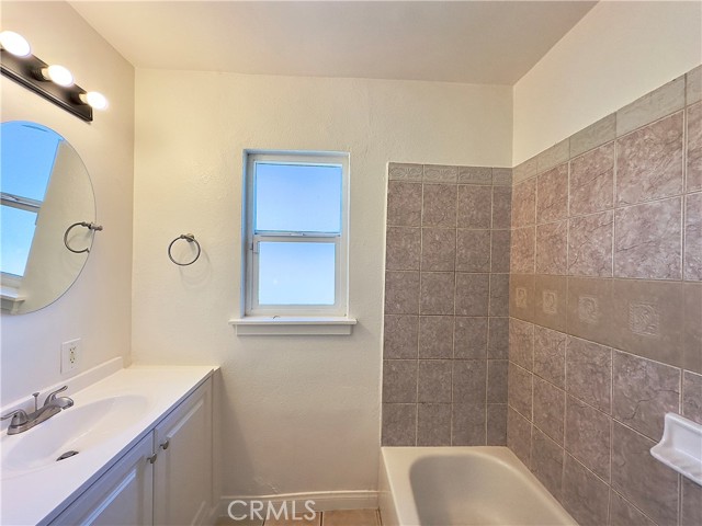 9459 Kaiser Avenue, Fontana CA: https://media.crmls.org/medias/0d9cb2cb-7da4-4d79-89c9-c8b62cb17987.jpg