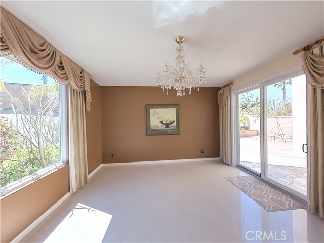 Detail Gallery Image 19 of 70 For 17482 Half Moon Ct, Riverside,  CA 92503 - 4 Beds | 3 Baths