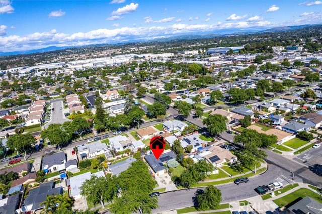 Detail Gallery Image 28 of 29 For 2009 W Oak, Fullerton,  CA 92833 - 3 Beds | 2 Baths