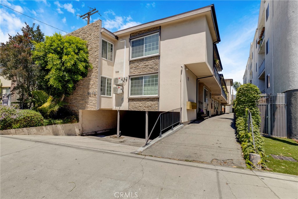 MLS #CV26141069 image #1