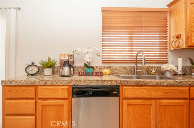 Detail Gallery Image 12 of 48 For 6829 Quail Spring Ave, Twentynine Palms,  CA 92277 - 3 Beds | 2 Baths