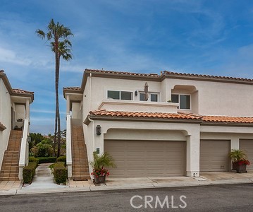 Detail Gallery Image 1 of 28 For 29 Wimbledon Ct, Dana Point,  CA 92629 - 2 Beds | 2 Baths