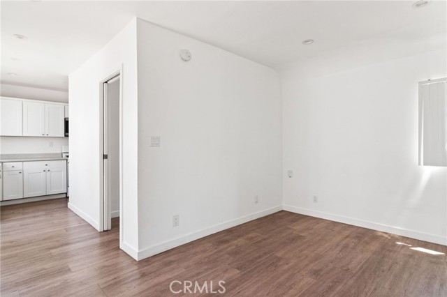 Detail Gallery Image 12 of 21 For 1257 W 38th St, Los Angeles,  CA 90037 - 2 Beds | 1 Baths